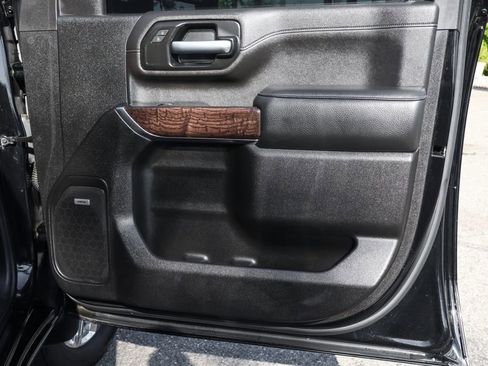 Used 2022 GMC Sierra 2500 Denali image 57