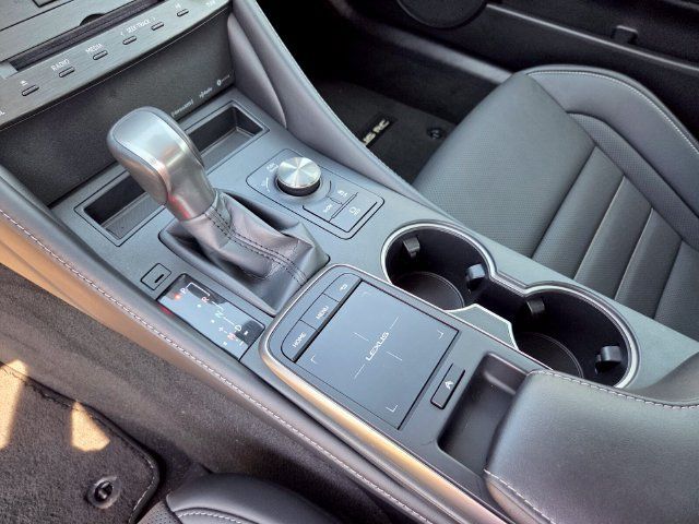 Used 2024 Lexus RC 300 RWD image 26