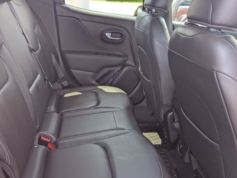 Used 2021 Jeep Renegade Limited AWD/4WD image 36