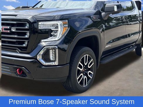 Used 2022 GMC Sierra 1500 AT4 w/ AT4 Premium Package AWD/4WD image 9