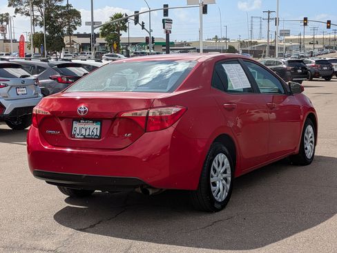 Used 2019 Toyota Corolla LE image 5