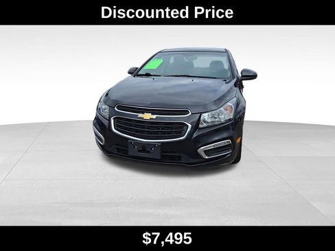Used 2015 Chevrolet Cruze LT image 3