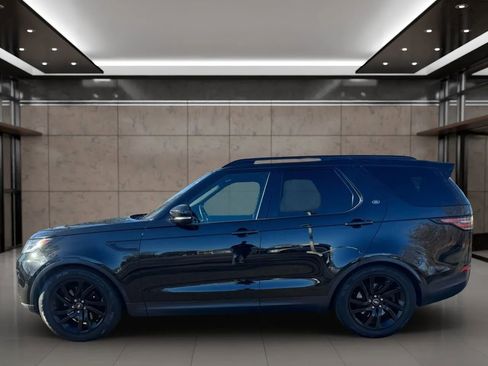 Used 2017 Land Rover Discovery HSE image 3