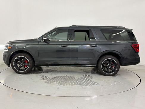 Used 2023 Ford Expedition Max Limited AWD/4WD image 2
