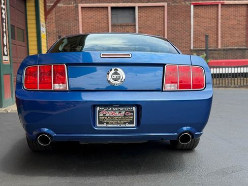 Used 2006 Ford Mustang GT Premium RWD image 6
