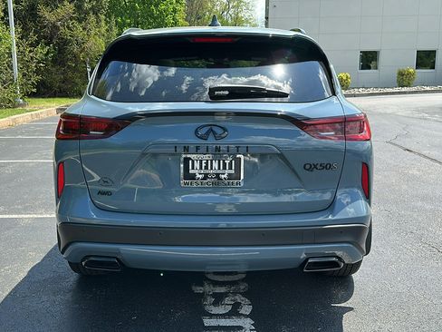 New 2025 INFINITI QX50 Sport image 4