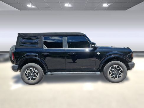 Used 2024 Ford Bronco Outer Banks AWD/4WD image 8