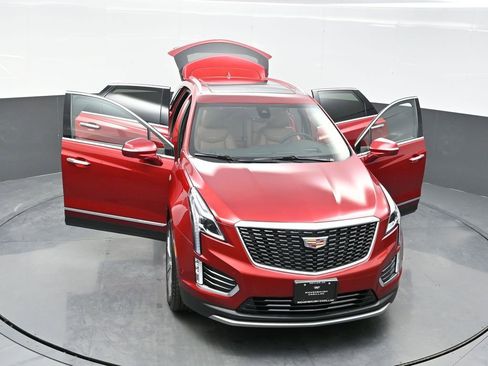 New 2025 Cadillac XT5 Premium Luxury w/ Technology Package image 34