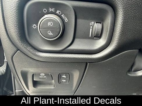 Used 2022 RAM 1500 Big Horn AWD/4WD image 23