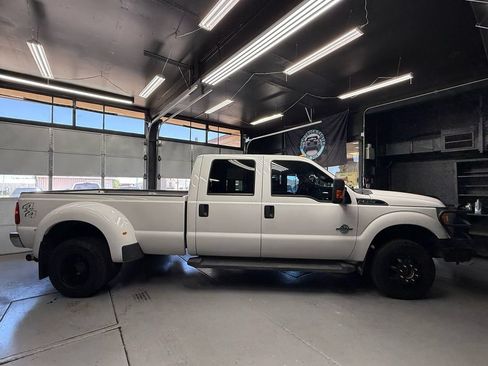 Used 2014 Ford F350 XLT w/ XLT Interior Package AWD/4WD image 2