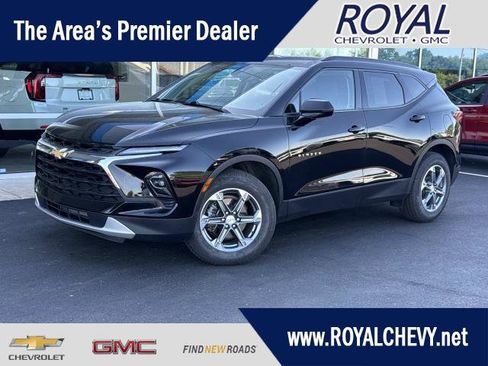 Used 2024 Chevrolet Blazer LT w/ Convenience Package FWD image 1