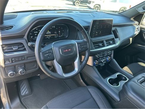 Certified 2022 GMC Yukon XL SLE w/ Gmc Pro Safety Plus Package image 5