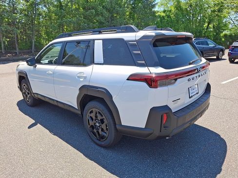 New 2026 Subaru Outback Limited AWD/4WD image 6