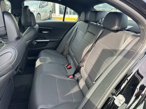 Used 2025 Mercedes-Benz C 300 Sedan image 7