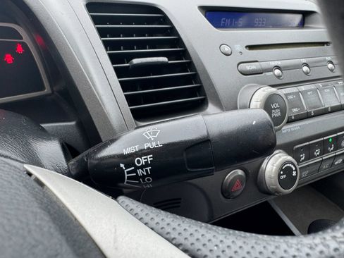 Used 2010 Honda Civic LX image 25
