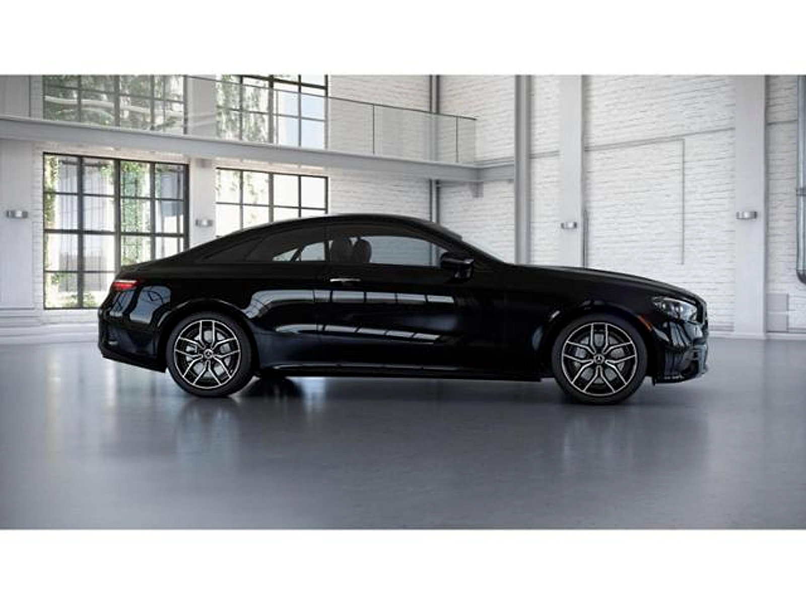 Used 2023 Mercedes-Benz E 450 Coupe image 16