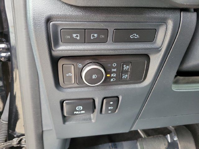 Certified 2022 Ford F150 Platinum w/ Equipment Group 701A High AWD/4WD image 25