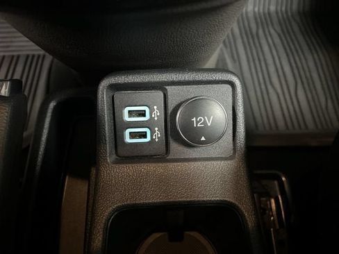 Used 2020 Ford Transit Connect XLT FWD image 35