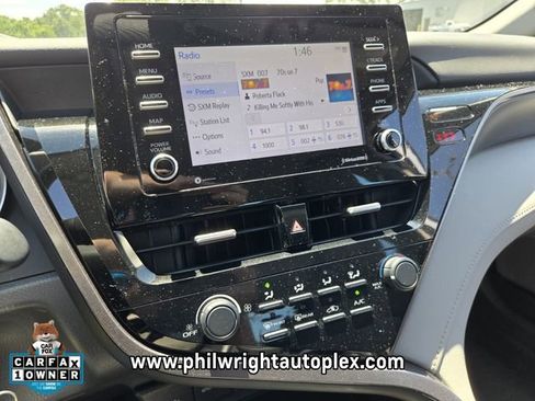 Used 2021 Toyota Camry LE FWD image 19