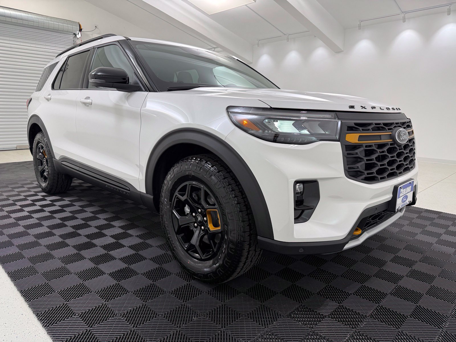 New 2026 Ford Explorer Tremor w/ Tremor Convenience Package AWD/4WD image 1