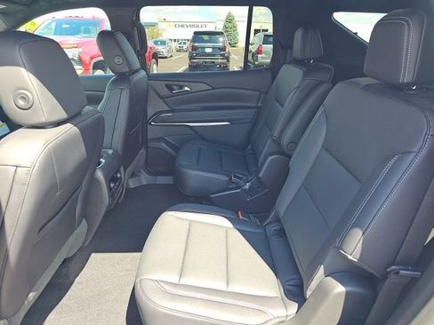 New 2026 Chevrolet Traverse LT w/ Driver Confidence Package image 25
