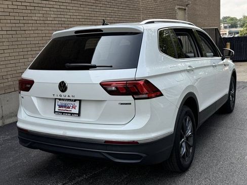 Used 2023 Volkswagen Tiguan SE AWD/4WD image 17