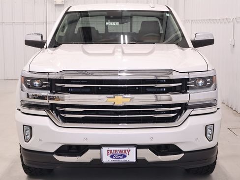 Used 2018 Chevrolet Silverado 1500 High Country AWD/4WD image 4