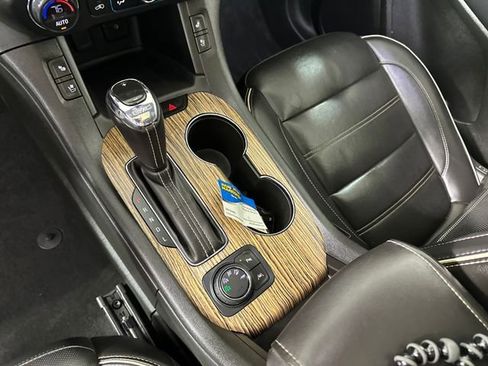 Used 2019 GMC Acadia Denali AWD/4WD image 20