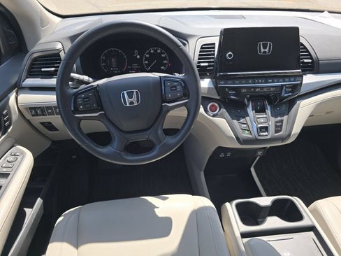 Used 2025 Honda Odyssey EX-L image 24