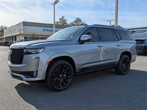 Used 2024 Cadillac Escalade Sport Platinum w/ LPO, ONYX Package image 8