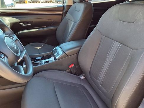 Used 2024 Hyundai Tucson SEL FWD image 3