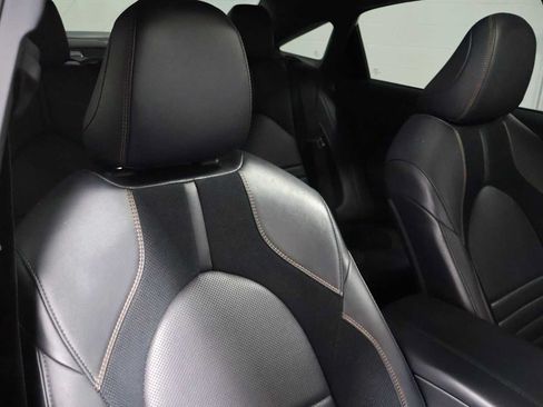Used 2019 Toyota Avalon XSE w/ Protection Package FWD image 21