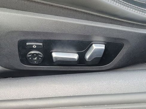 Used 2025 BMW 840i xDrive Convertible image 17