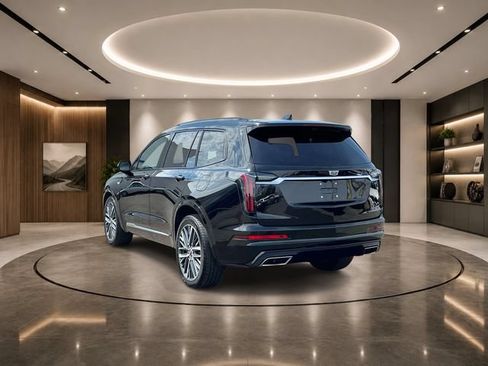 Certified 2025 Cadillac XT6 Sport w/ Platinum Package AWD/4WD image 8