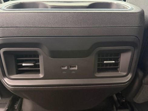 Used 2026 Chevrolet Silverado 1500 LT Trail Boss w/ LT Trail Boss Premium Package AWD/4WD image 19