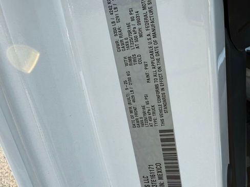 New 2026 RAM ProMaster 3500 w/ Quick Order Package 22G SLT image 29