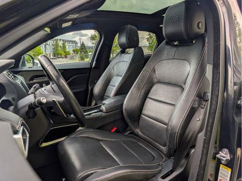Used 2018 Jaguar F-PACE S AWD/4WD image 15