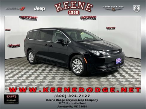 New 2026 Chrysler Voyager LX image 1