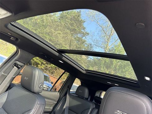 New 2026 Buick Enclave Sport Touring w/ Super Cruise Package image 22