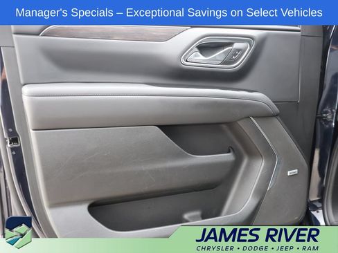 Used 2024 Chevrolet Suburban LT AWD/4WD image 22