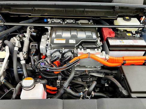 Used 2023 Lexus RZ 450e Premium w/ Accessory Package (2T) AWD/4WD image 25