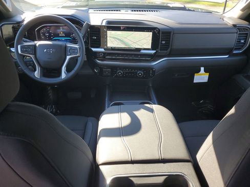 New 2026 Chevrolet Silverado 2500 LT image 10