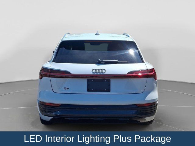 Used 2024 Audi Q8 e-tron Premium Plus w/ Premium Plus Package AWD/4WD image 6