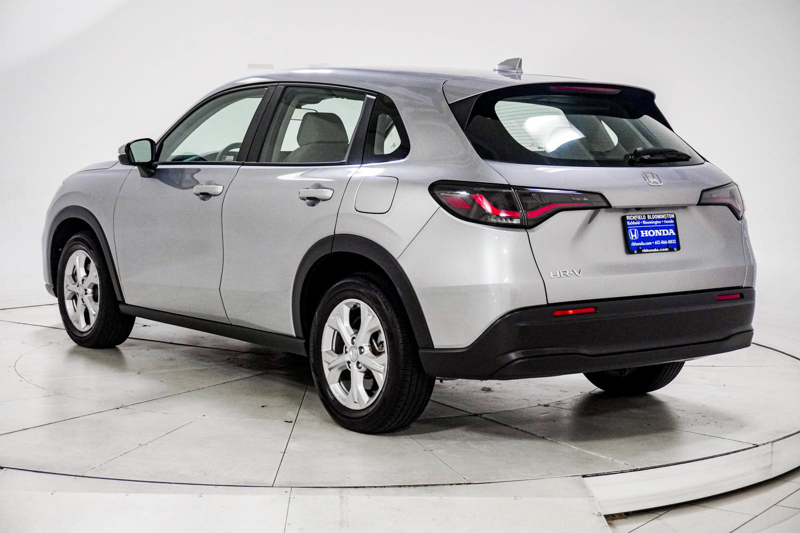 Used 2024 Honda HR-V LX image 6