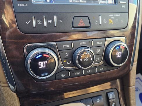 Used 2017 Buick Enclave Premium w/ Experience Buick Package image 20