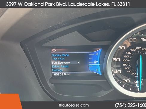 Used 2015 Ford Explorer XLT w/ Equipment Group 201B FWD image 50
