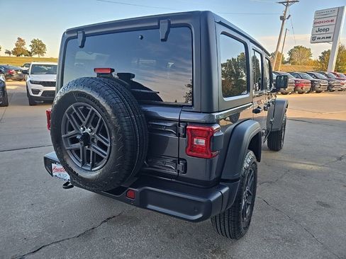 New 2026 Jeep Wrangler Unlimited Sport AWD/4WD image 10