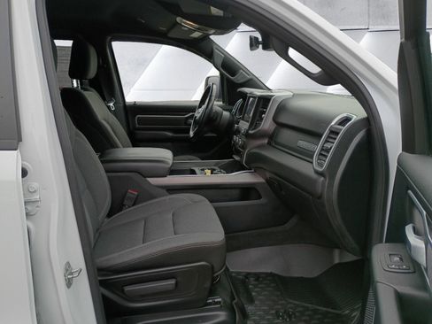 Used 2021 RAM 1500 Big Horn AWD/4WD image 16