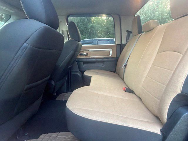 Used 2021 RAM 1500 Classic SLT AWD/4WD image 14