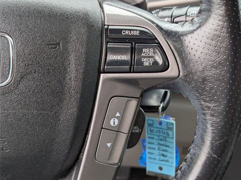 Used 2013 Honda Pilot Touring image 29